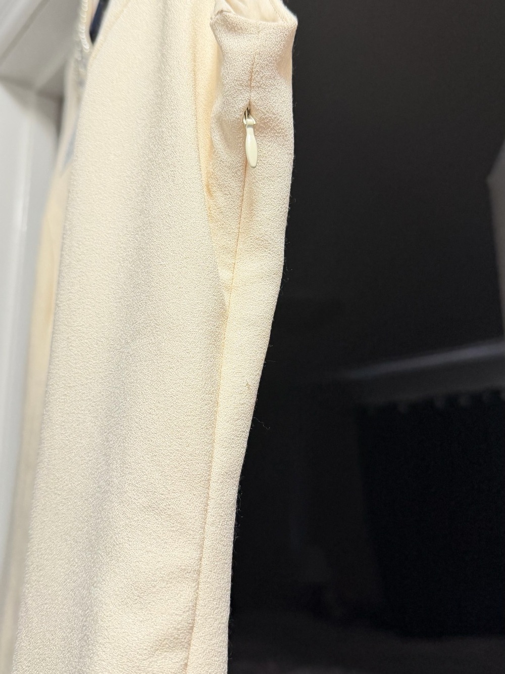 Vero Moda Cream Sleeveless Jewel-Neck Shift Dress - Picture 2 of 4